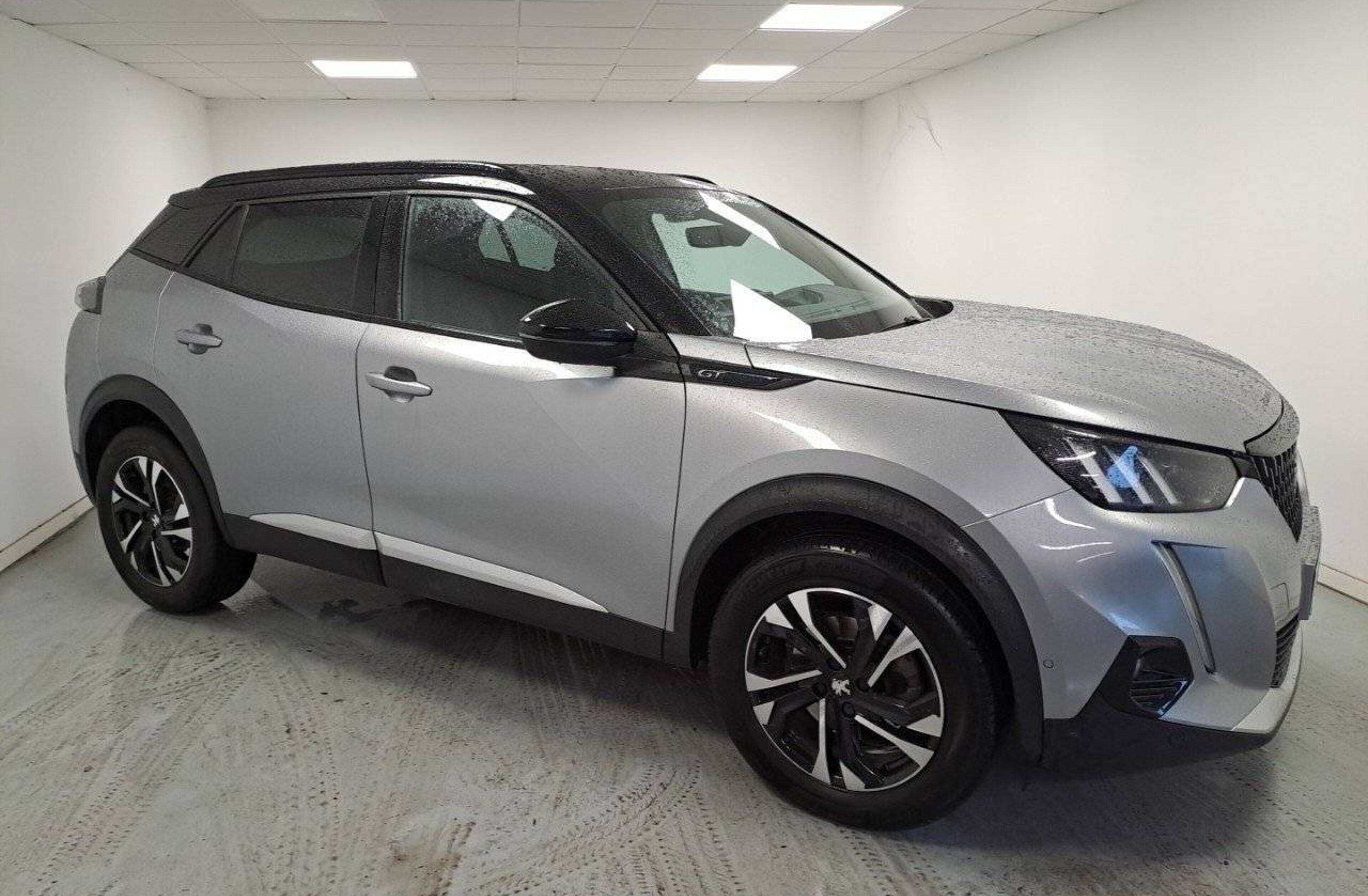 PEUGEOT 2008 1.5 BlueHDi GT EAT8