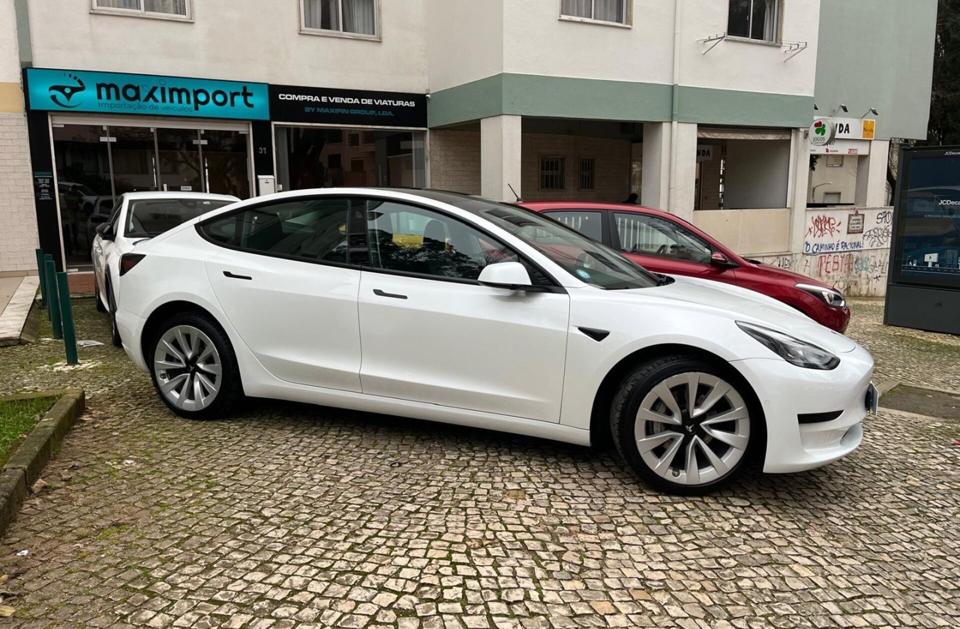 TESLA Model 3 Tração Traseira