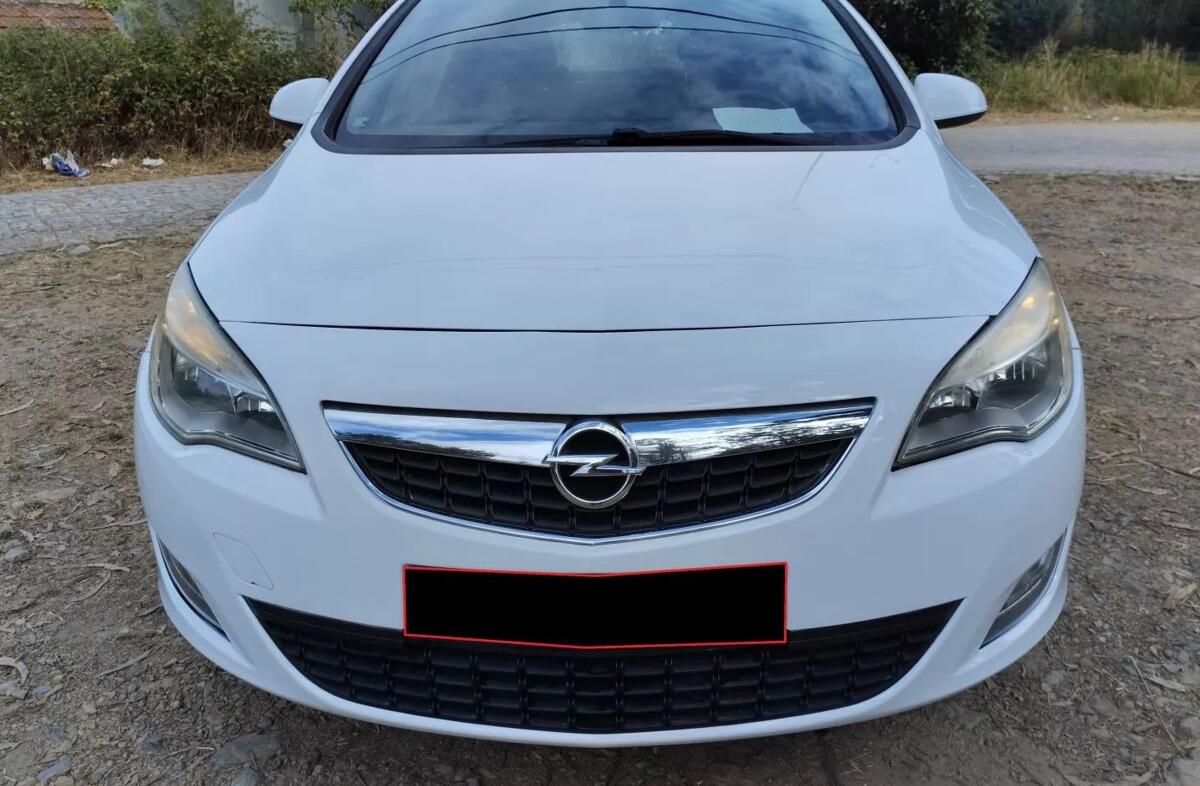 OPEL Astra J Astra 1.4 T Selection GPL