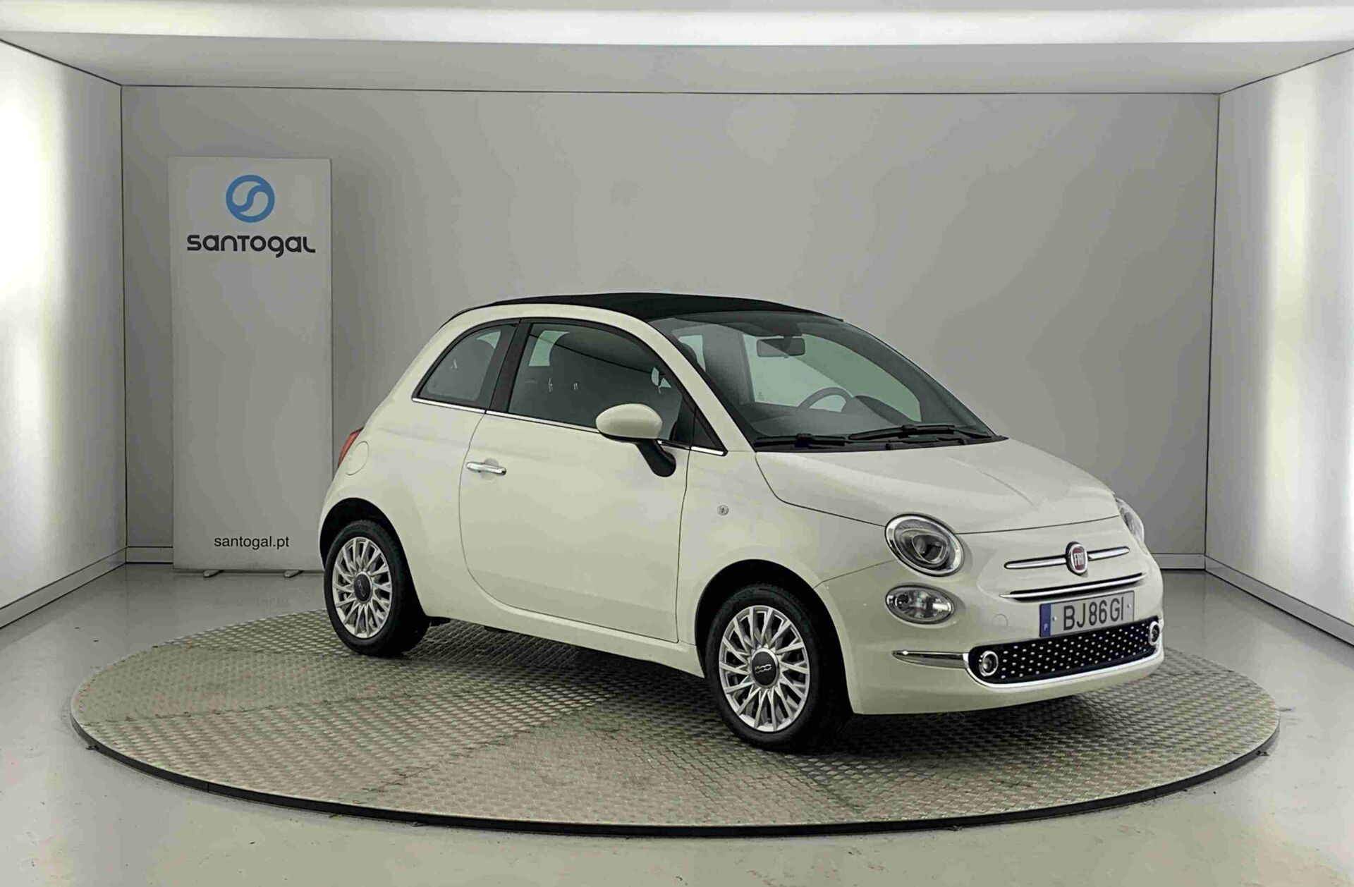 FIAT 500 C 1.0 Hybrid