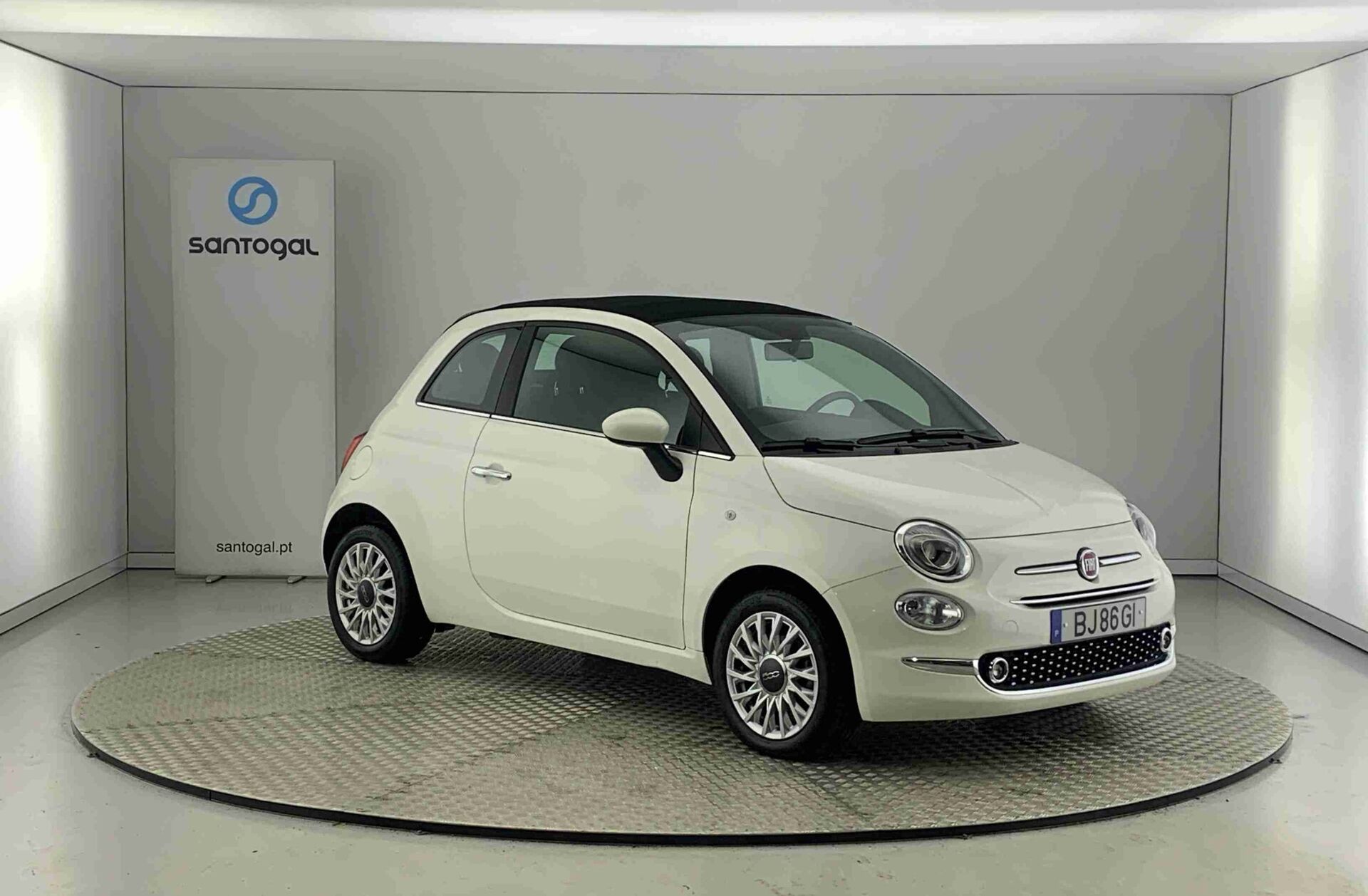 FIAT 500 C 1.0 Hybrid