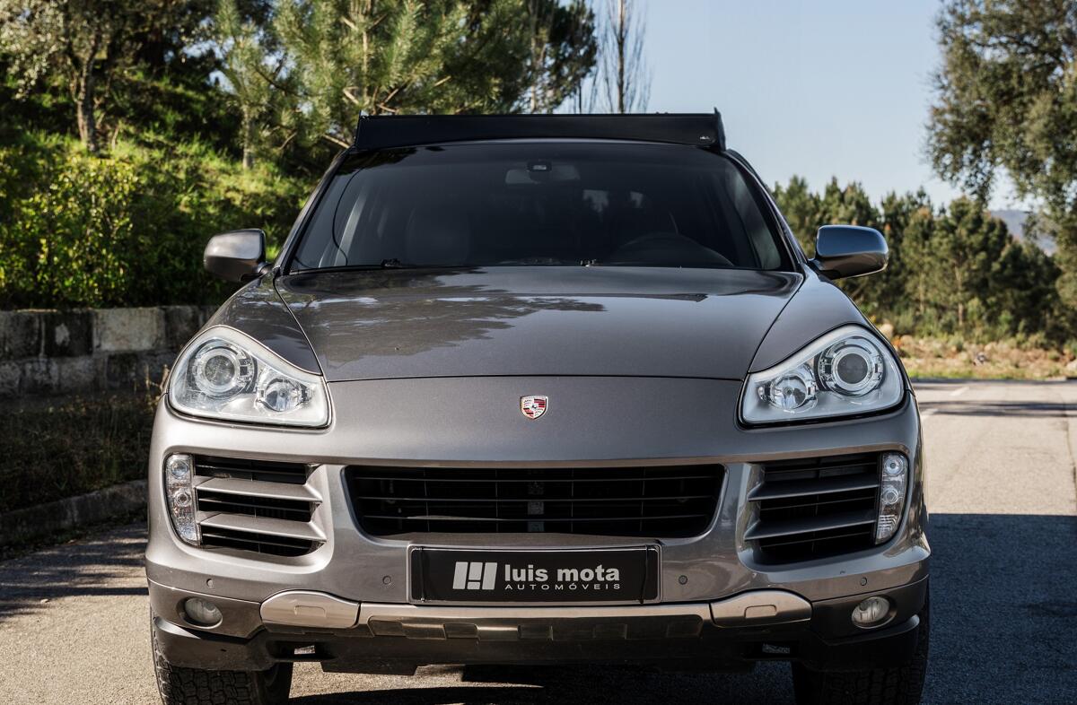 PORSCHE Cayenne Tiptronic
