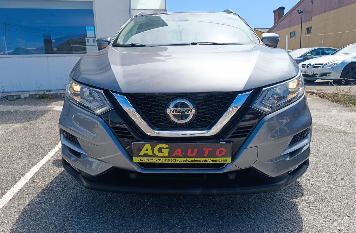 NISSAN Qashqai 1.2 DIG-T N-Connecta