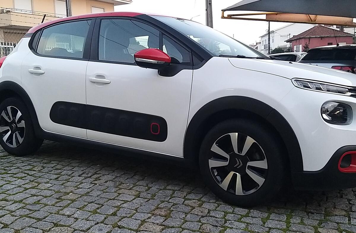 CITROEN C3 1.2 PureTech Shine