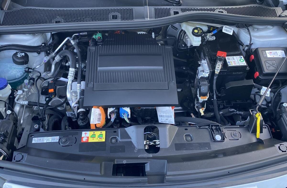 PEUGEOT 2008 e- 54 kWh Allure