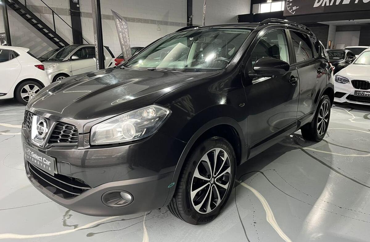 NISSAN Qashqai 1.6 dCi Tekna