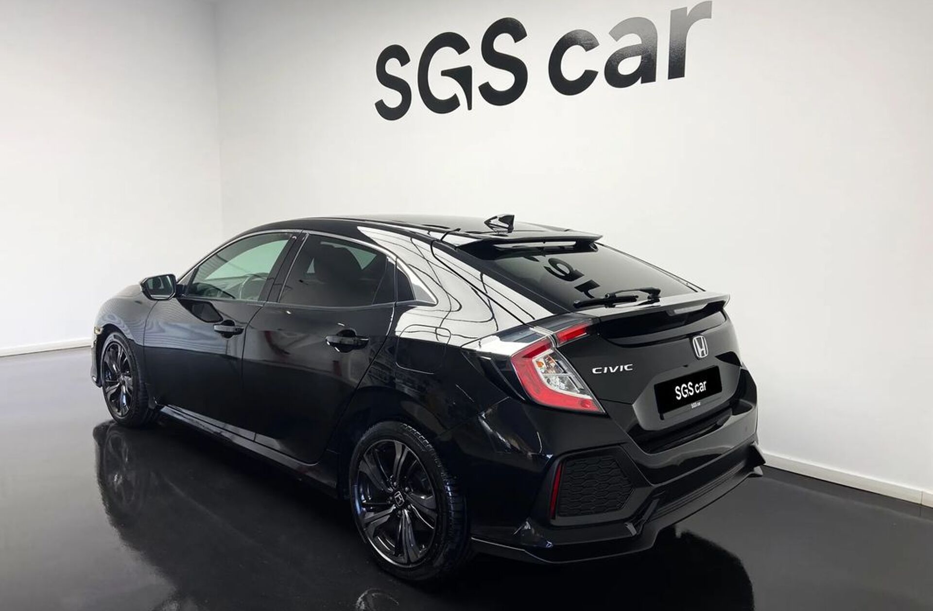 HONDA Civic 1.5 i-VTEC Elegance Navi