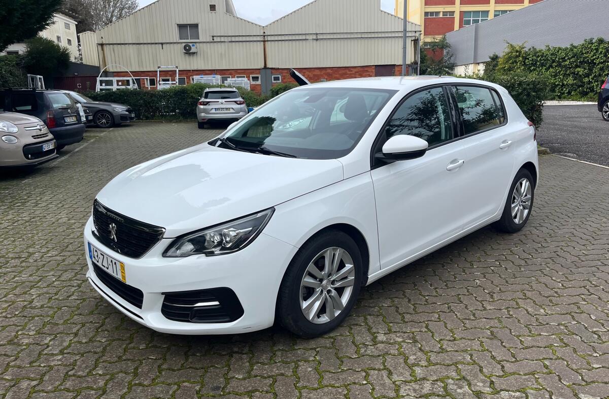 PEUGEOT 308 1.5 BlueHDi Business Line