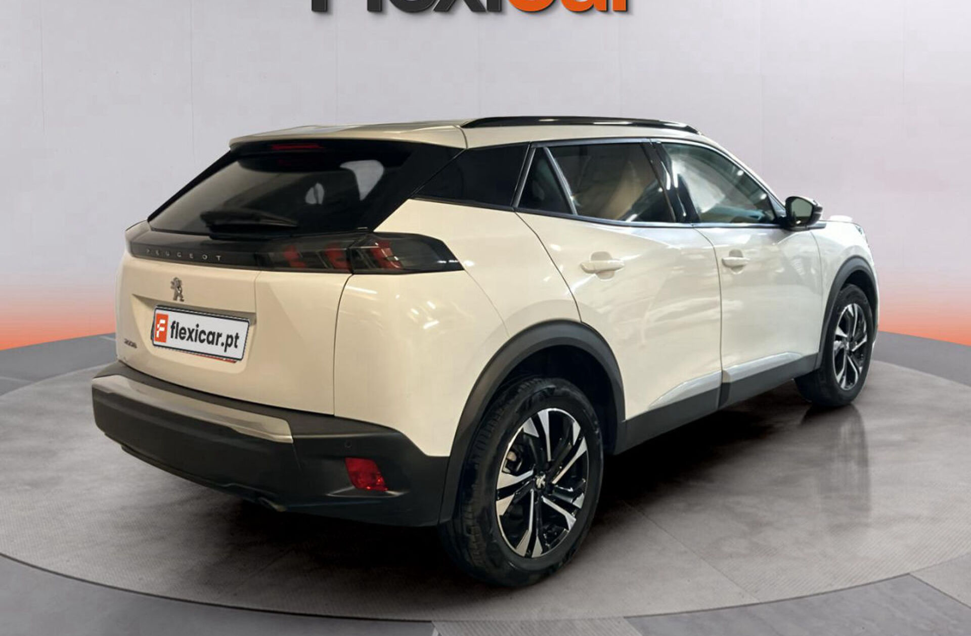 PEUGEOT 2008 1.2 PureTech Allure