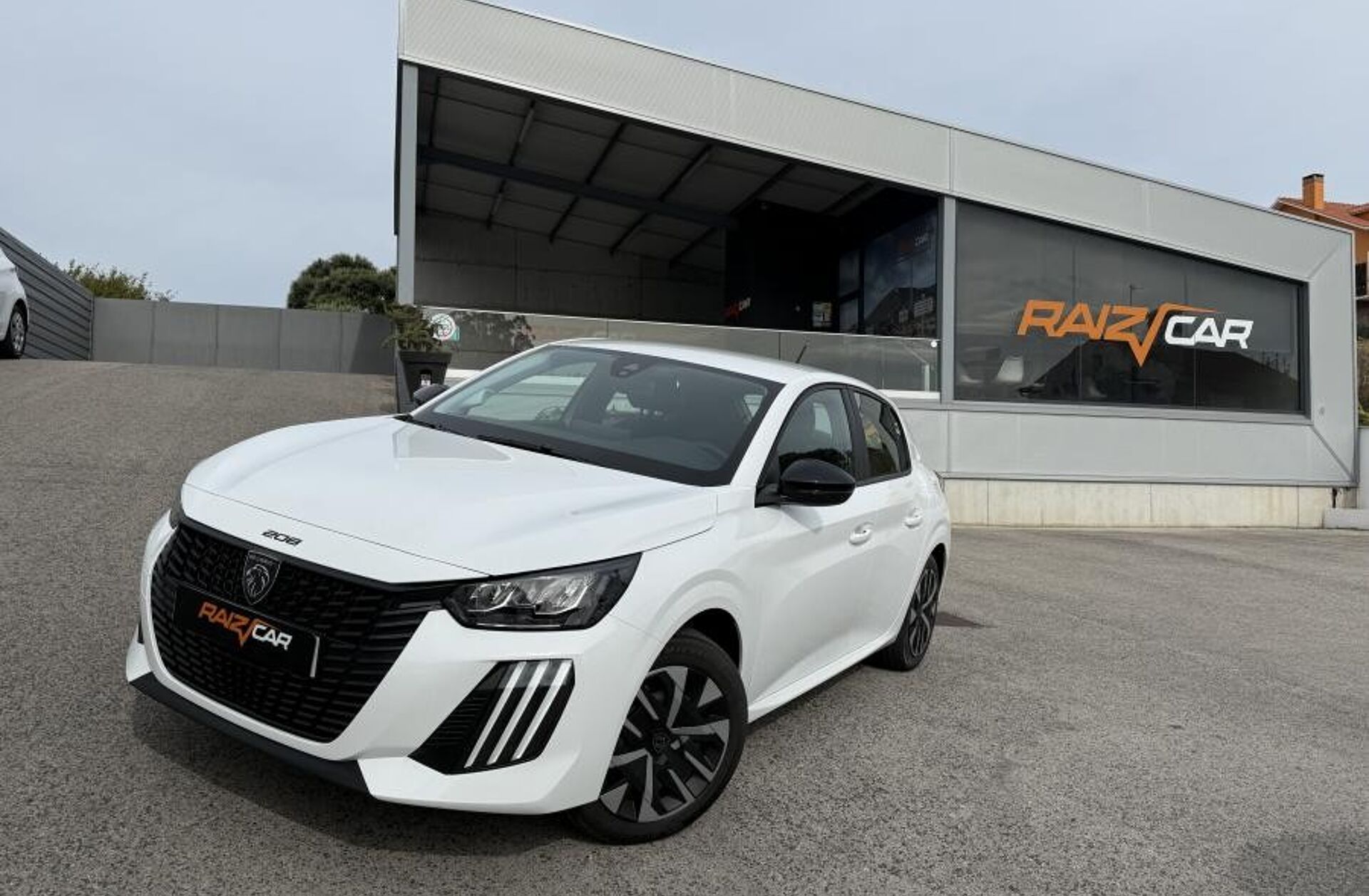 PEUGEOT 208 1.2 PureTech Active