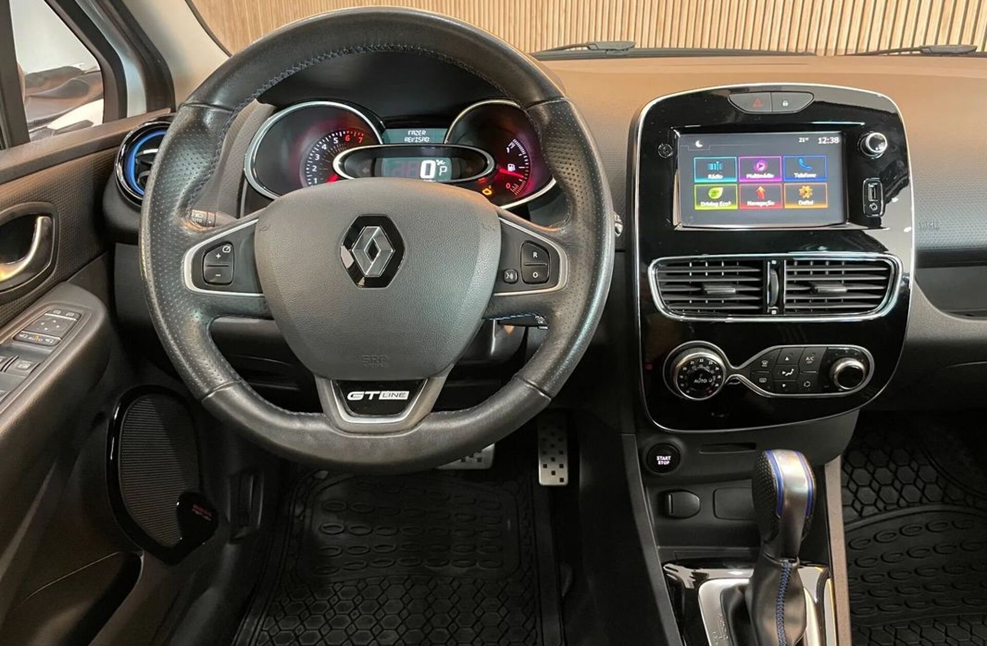 RENAULT Clio 1.2 TCe GT Line EDC