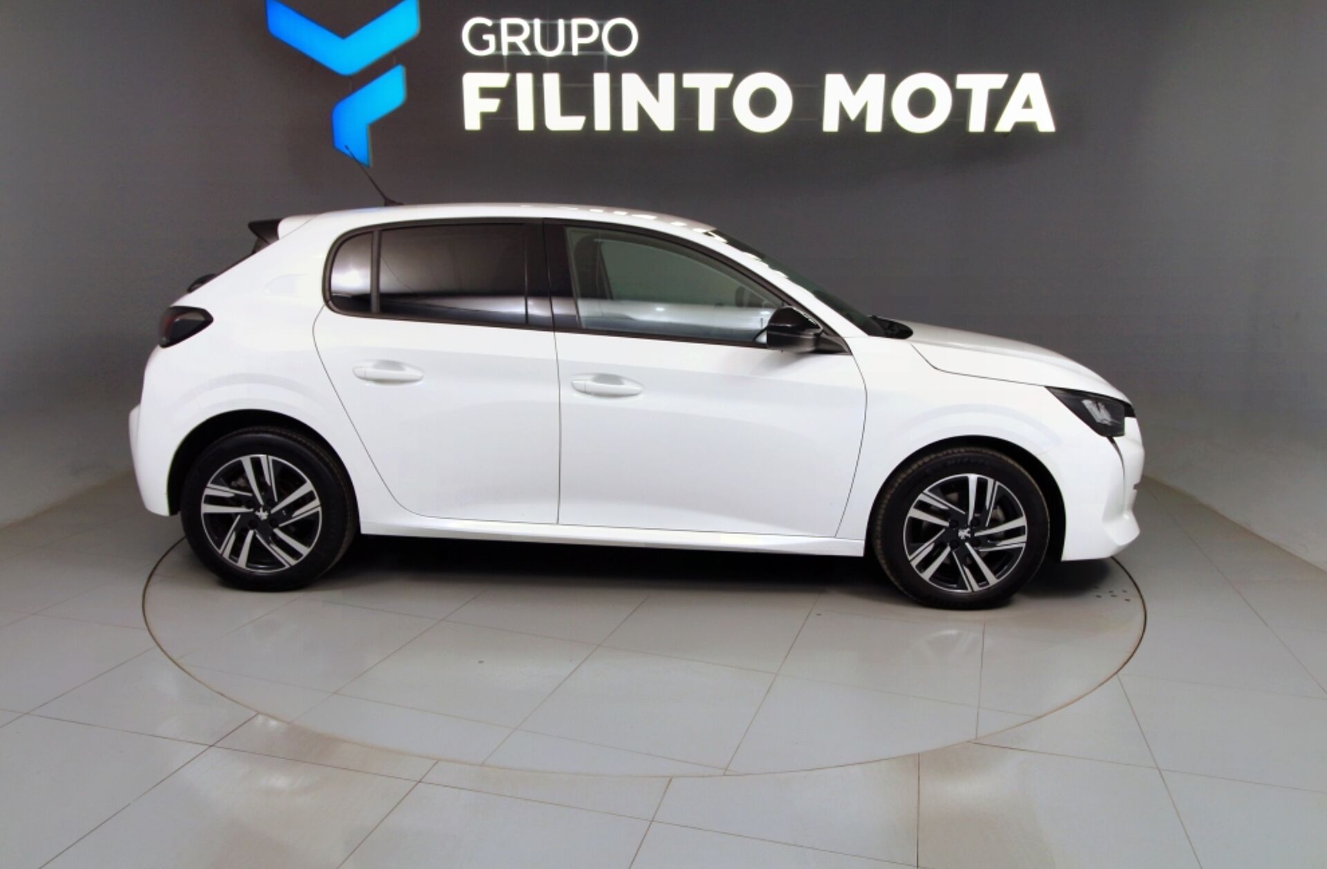 PEUGEOT 208 1.5 BlueHDi Allure