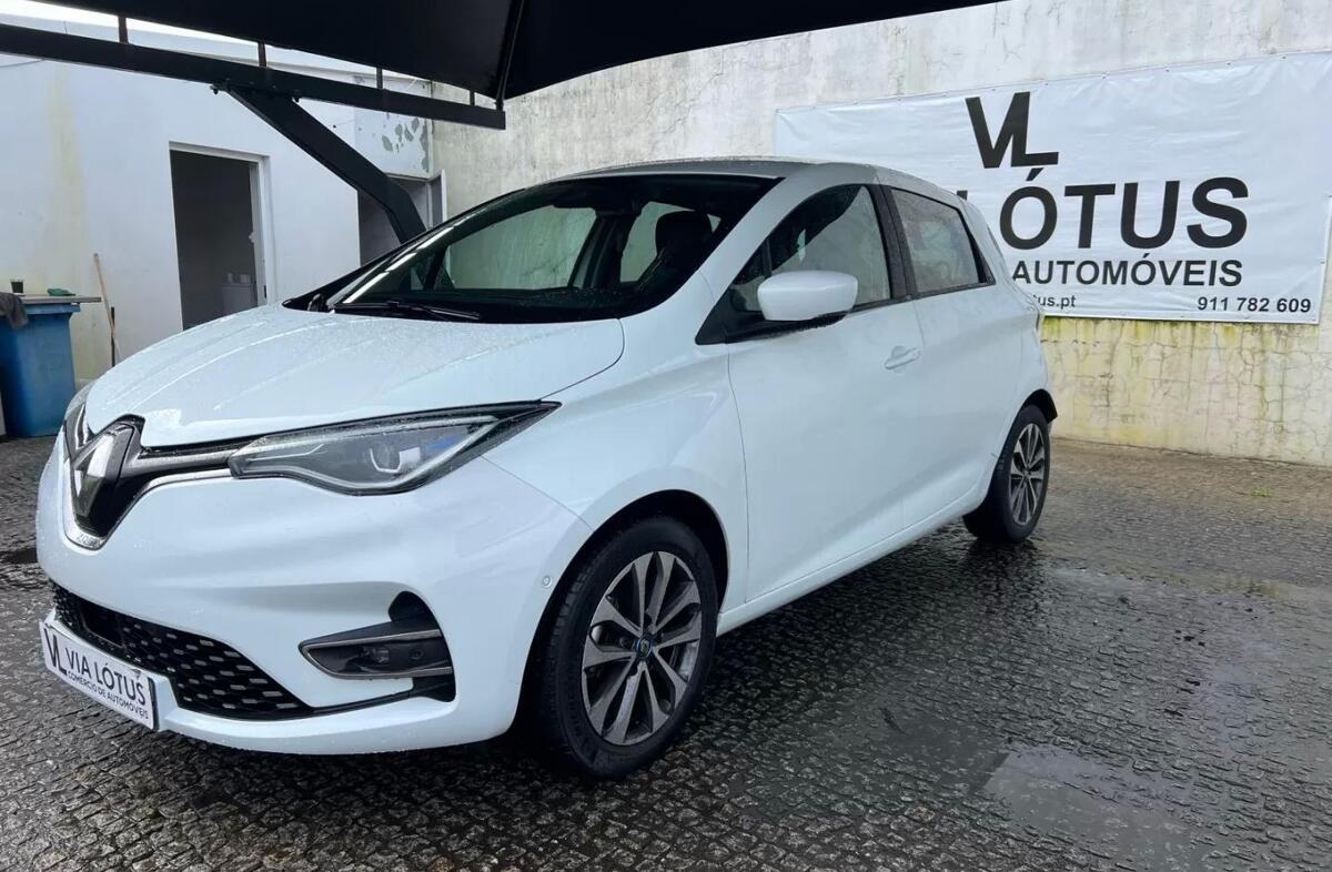RENAULT ZOE Limited 50