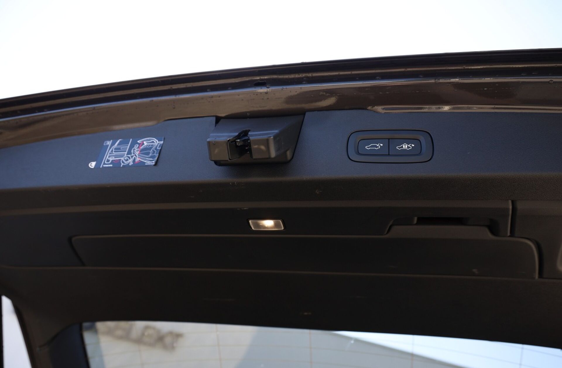 VOLVO V60 2.0 T6 AWD TE Plus Dark