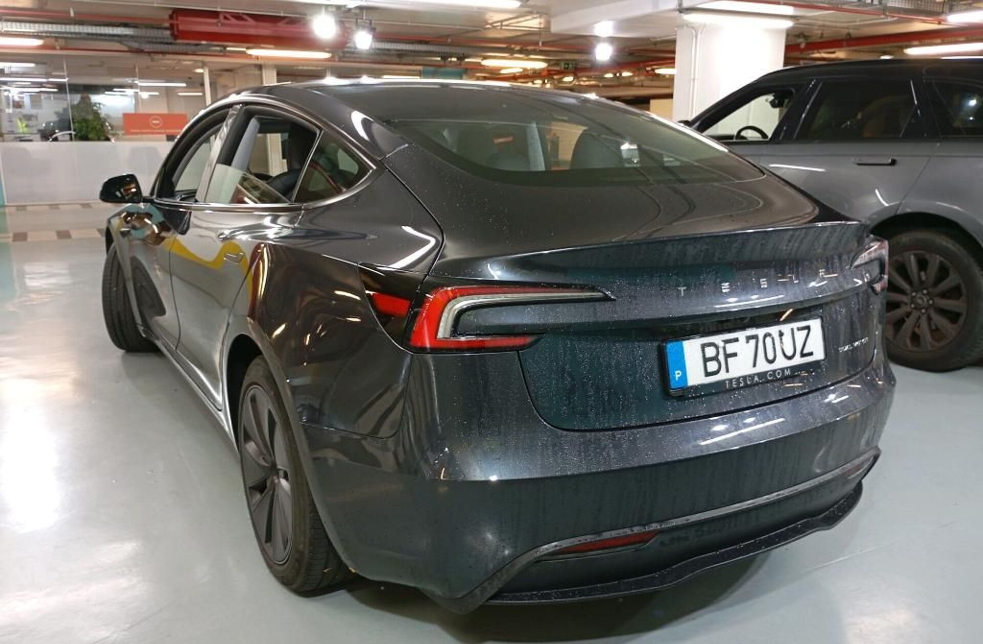 TESLA Model 3 Long Range Tração Integral