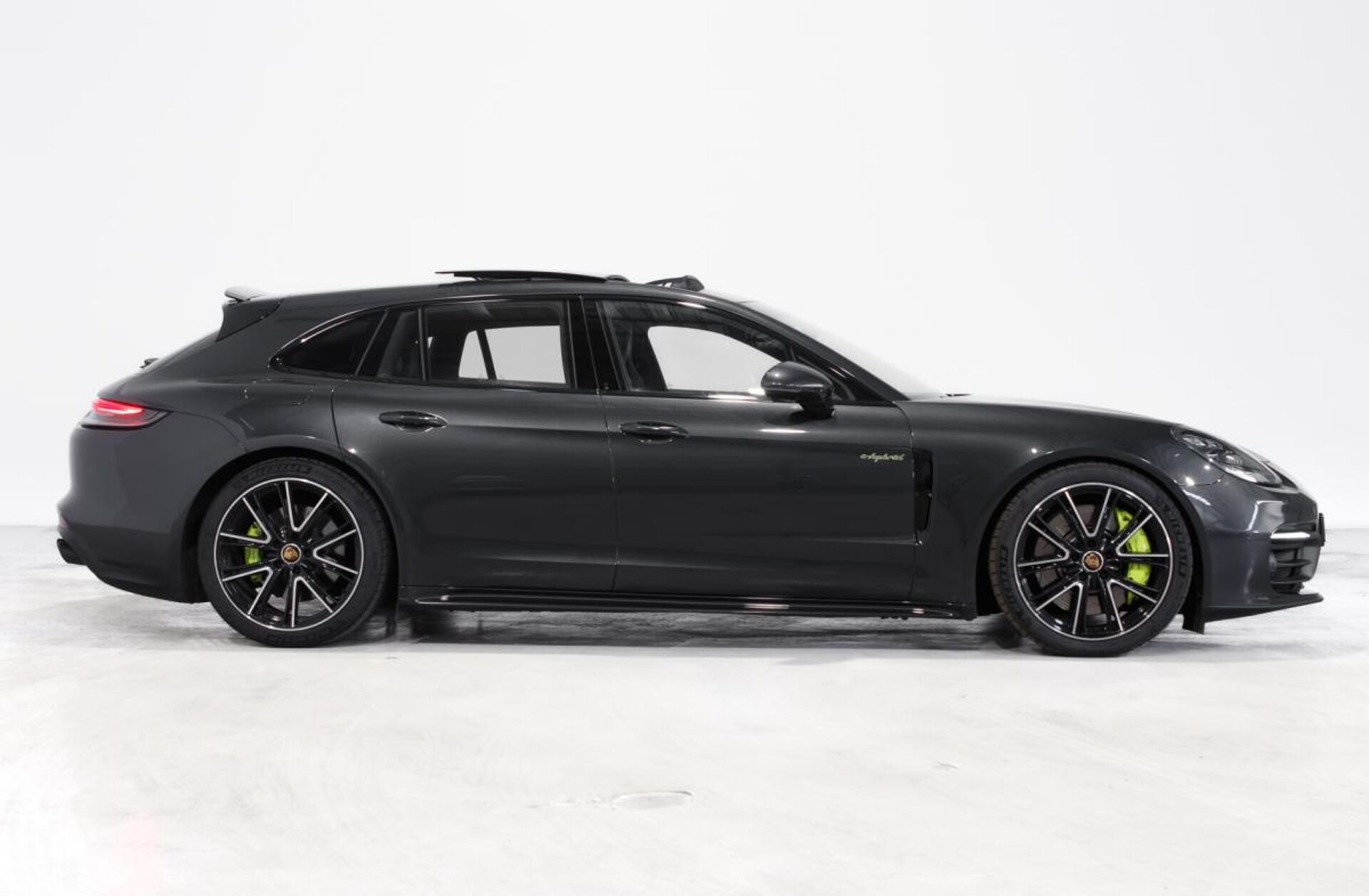 PORSCHE Panamera 4S E-Hybrid