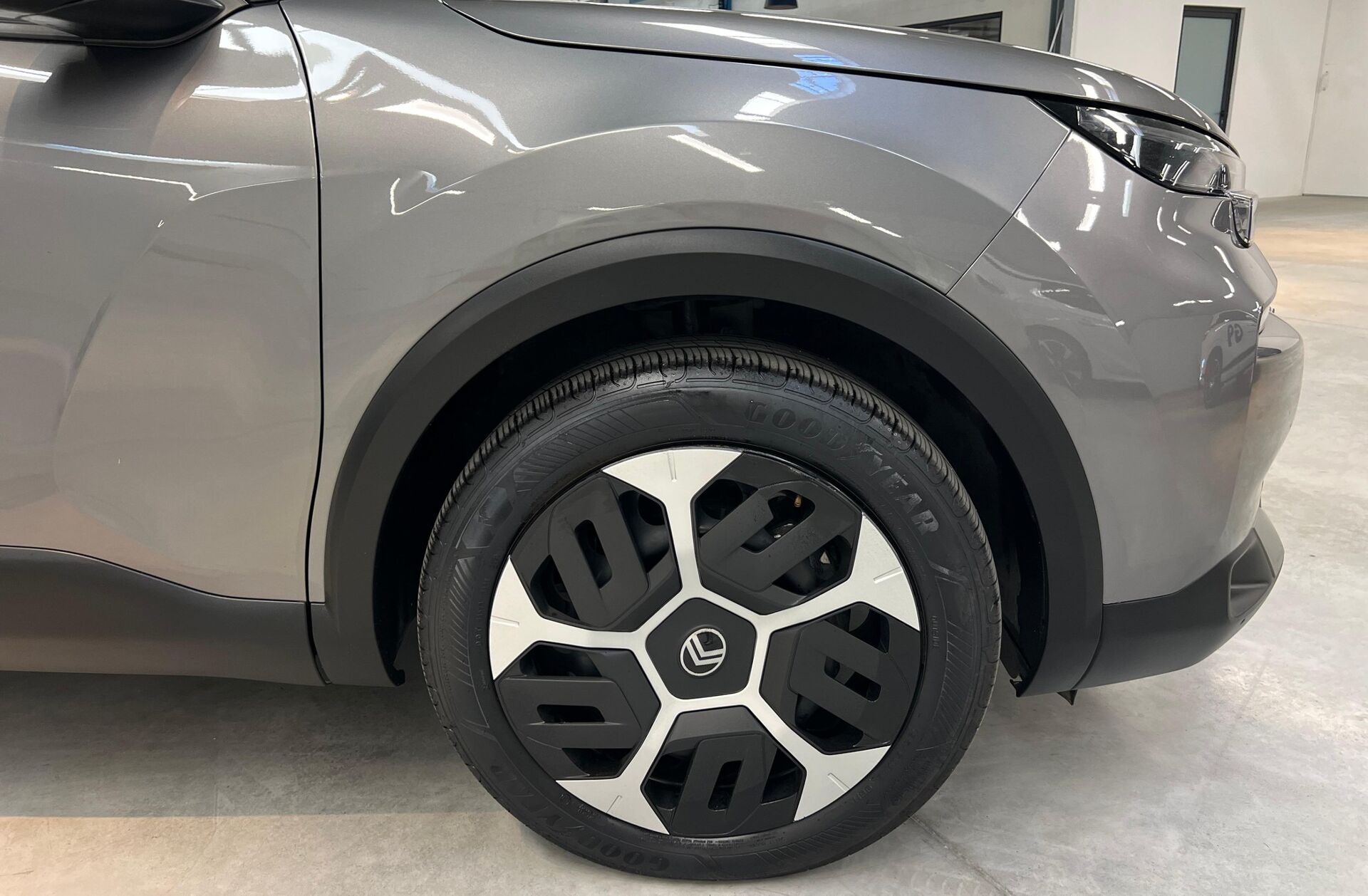 CITROEN C4 1.2 Hybrid Plus e-DSC6