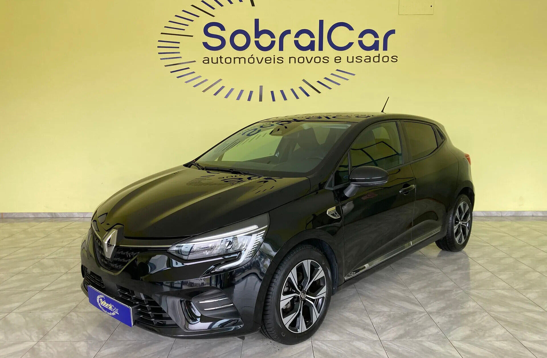 RENAULT Clio 1.0 TCe Limited