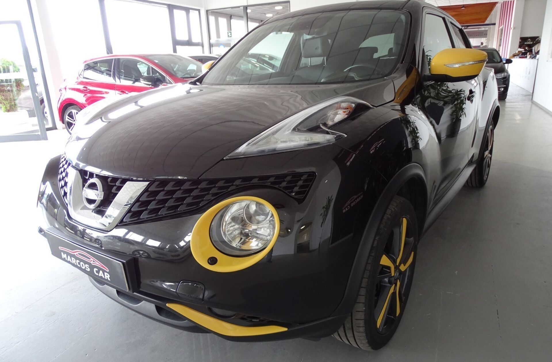 NISSAN Juke 1.2 DIG-T N-Co P.Ext.1 Yellow S.