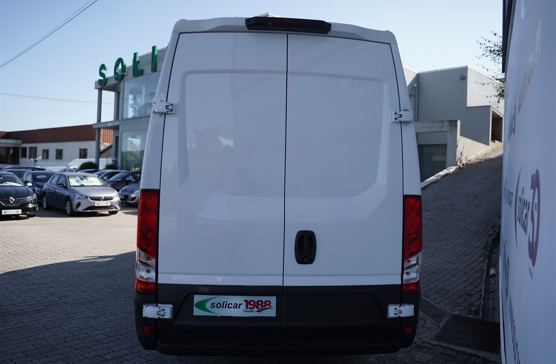 IVECO Daily 3.0 35S21 4100