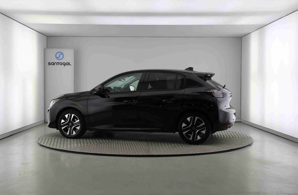 PEUGEOT 208 1.2 Hybrid Allure e-DCS6