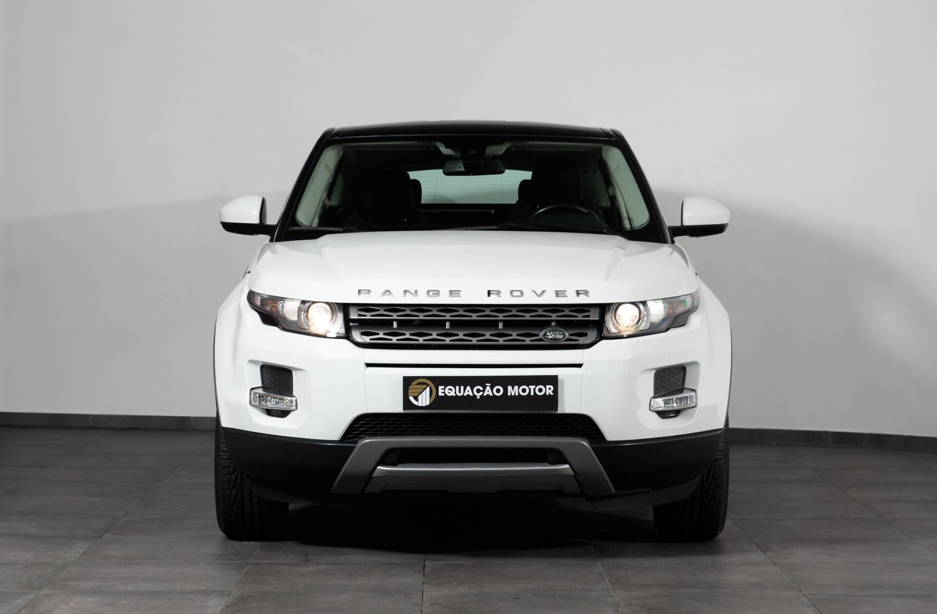 LAND ROVER Range Rover Evoque 2.2 eD4 Pure