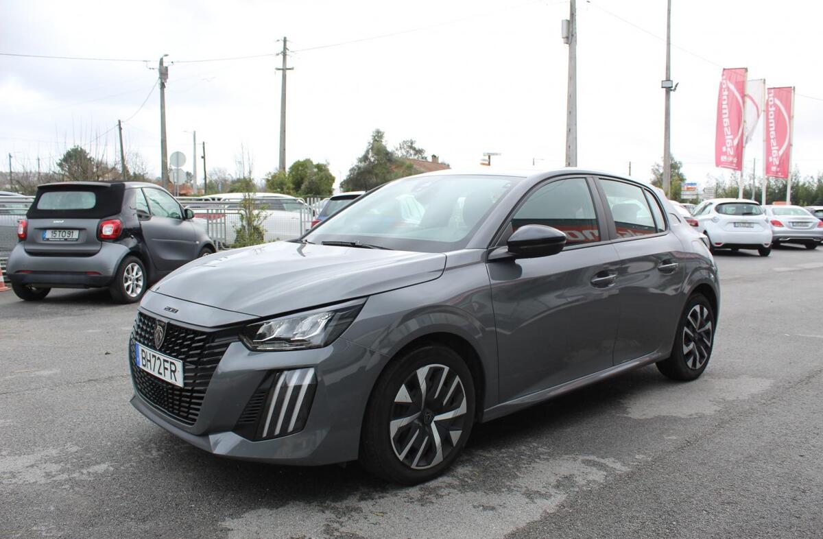 PEUGEOT 208 1.2 PureTech Active