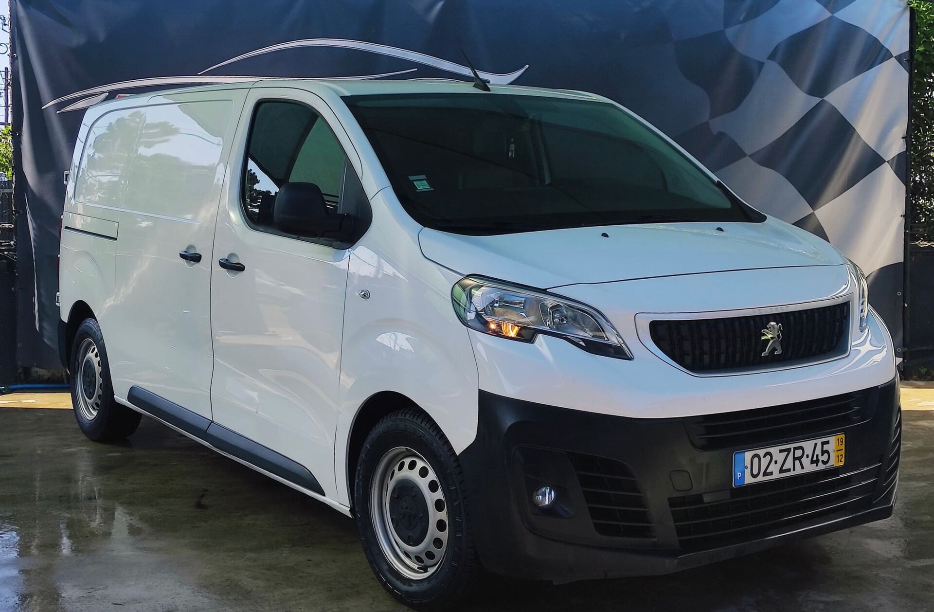 PEUGEOT Expert 1.5 BlueHDi L2H1 Premium Standard