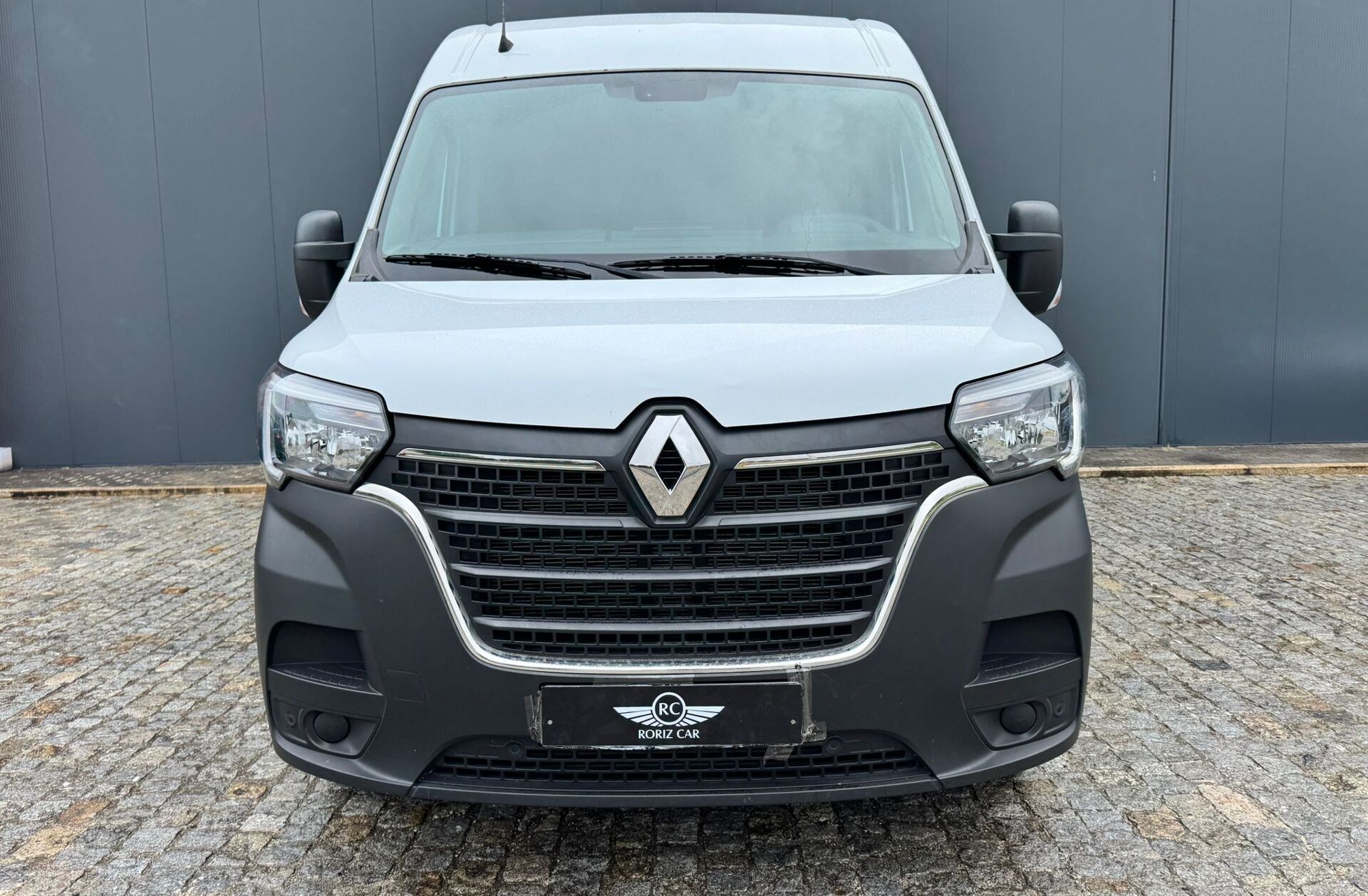 RENAULT Master 2.3 dCi L3H2 3.5T SS