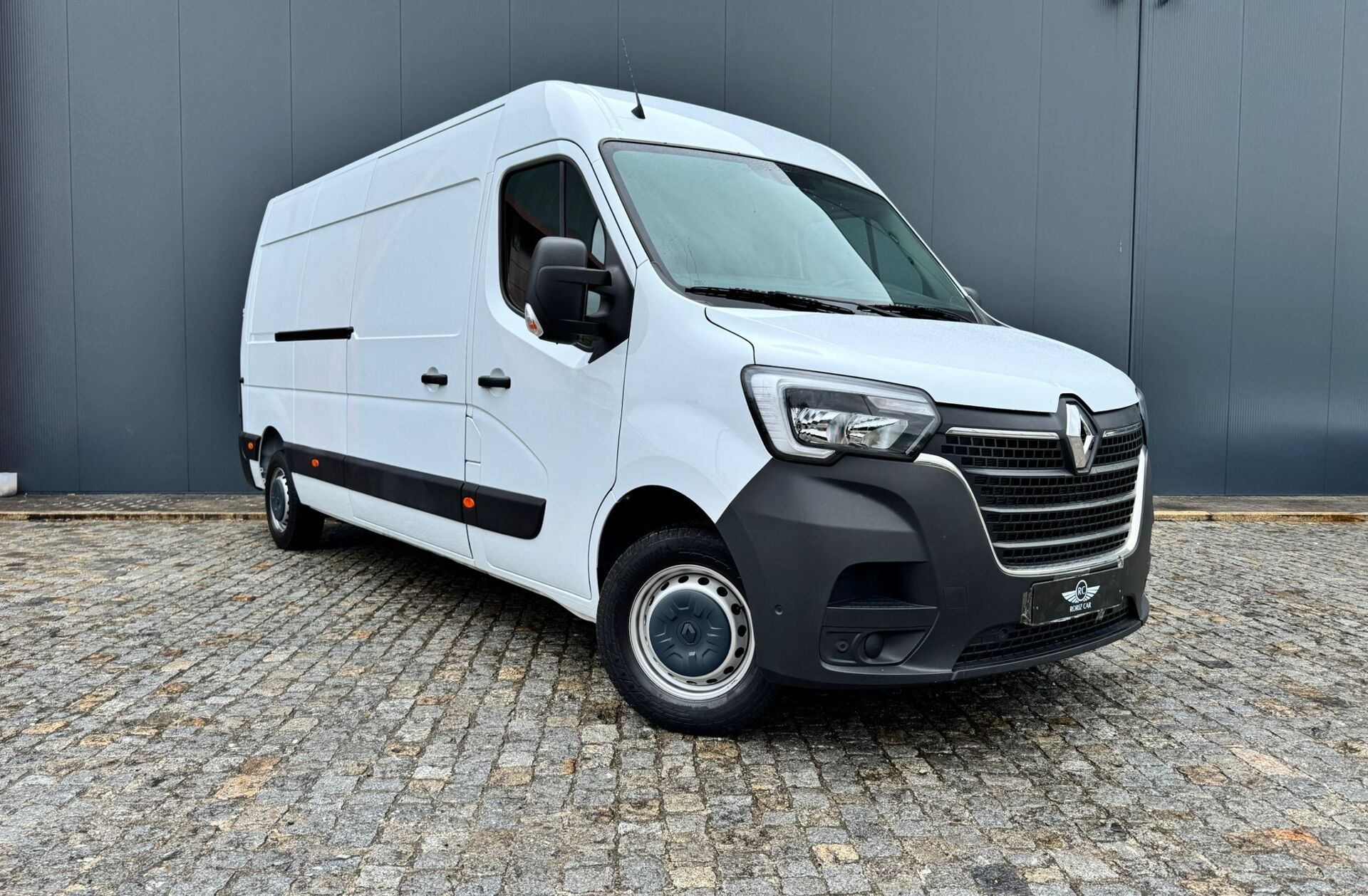 RENAULT Master 2.3 dCi L3H2 3.5T SS