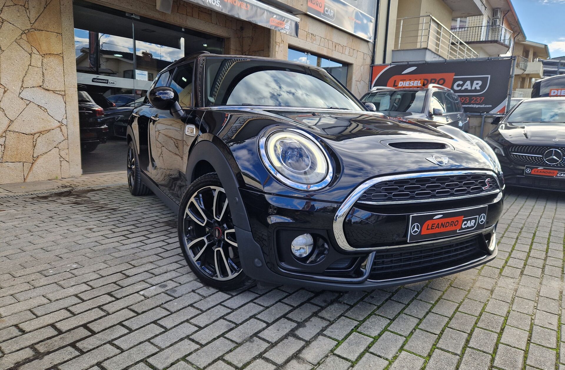 MINI Mini Cooper SD Auto Desportiva