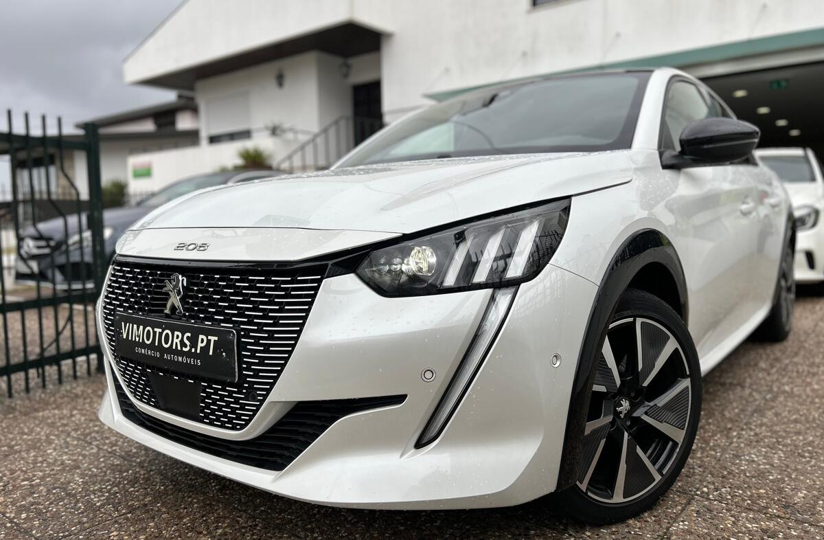 PEUGEOT 208 e- 50 kWh Active Pack