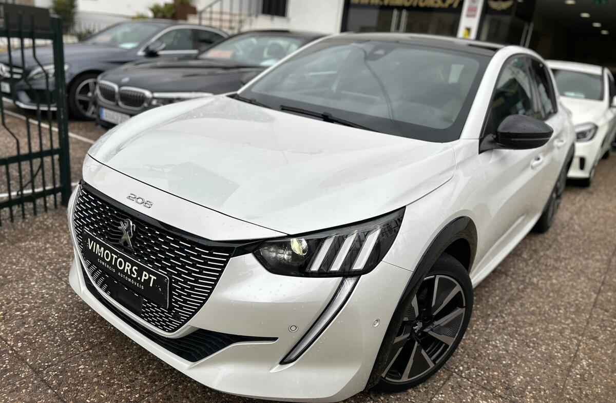 PEUGEOT 208 e- 50 kWh Active Pack