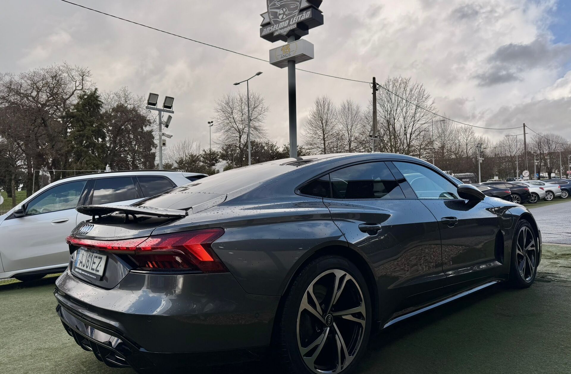 AUDI e-tron GT quattro