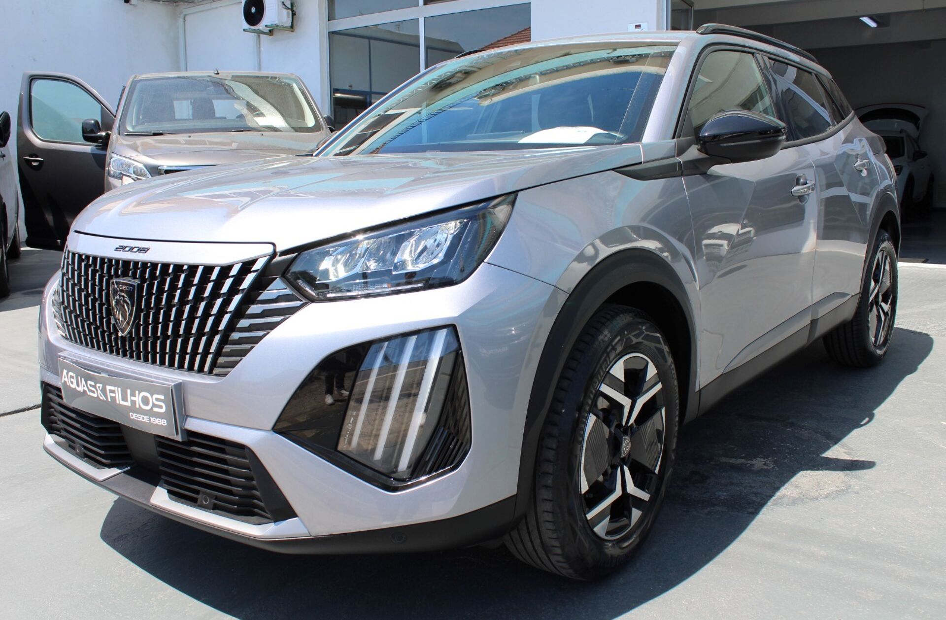 PEUGEOT 2008 1.2 PureTech Allure