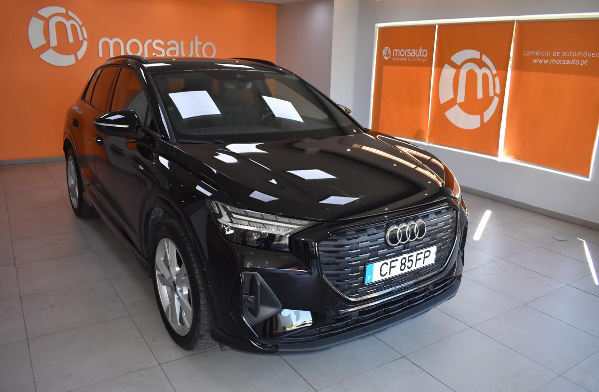 AUDI Q4 45 quattro 82 kWh