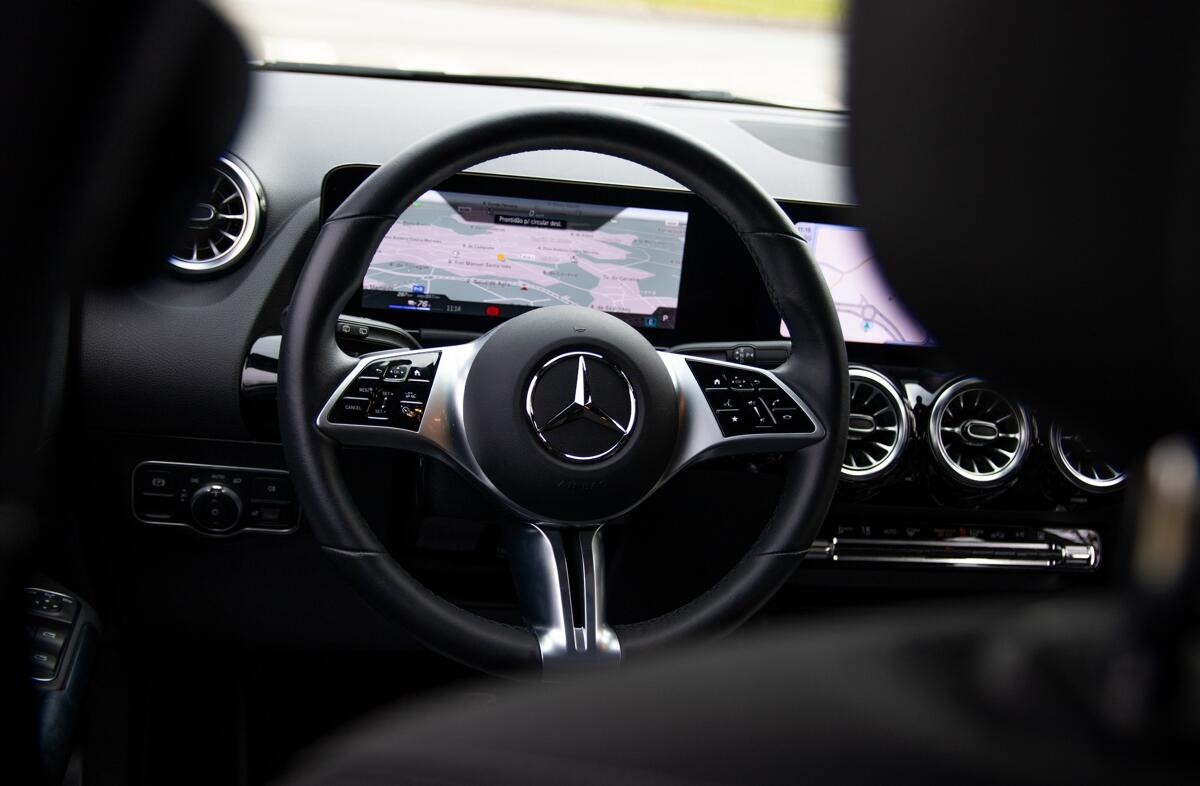 MERCEDES EQA 350 4Matic Edition