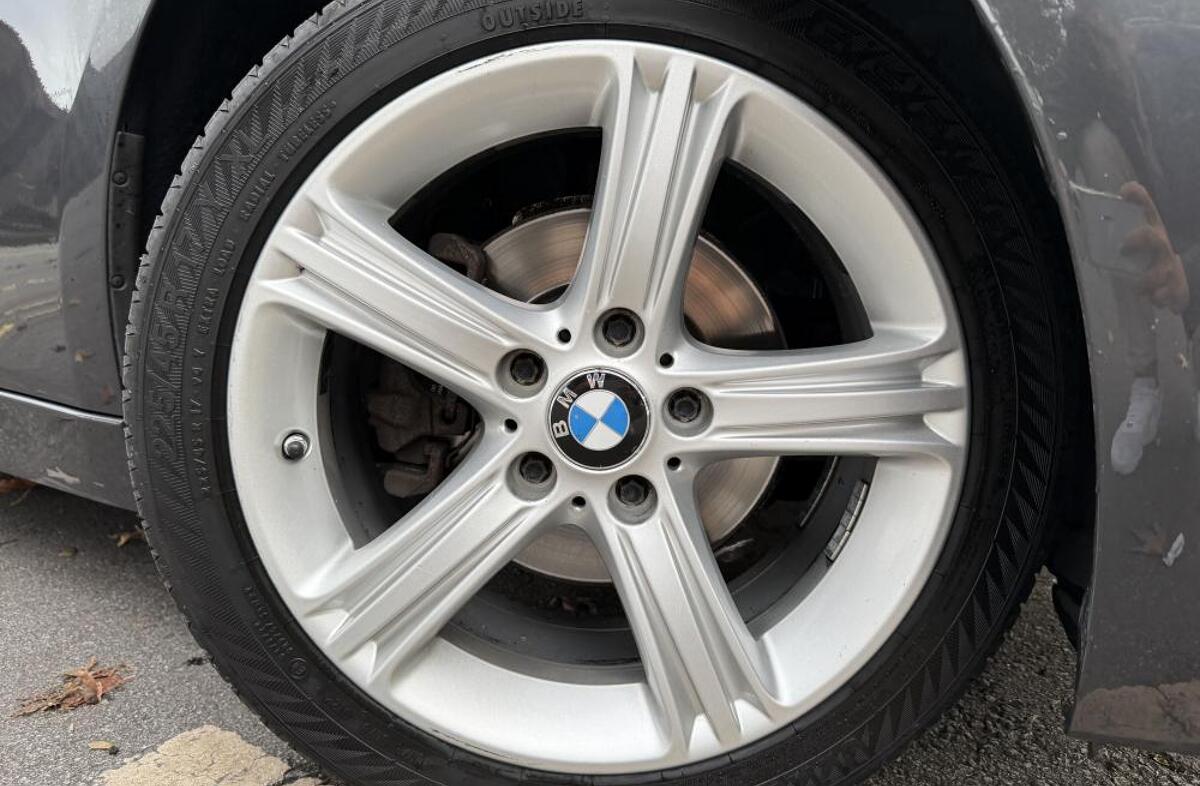 BMW Serie-3 318 d Line Sport Auto