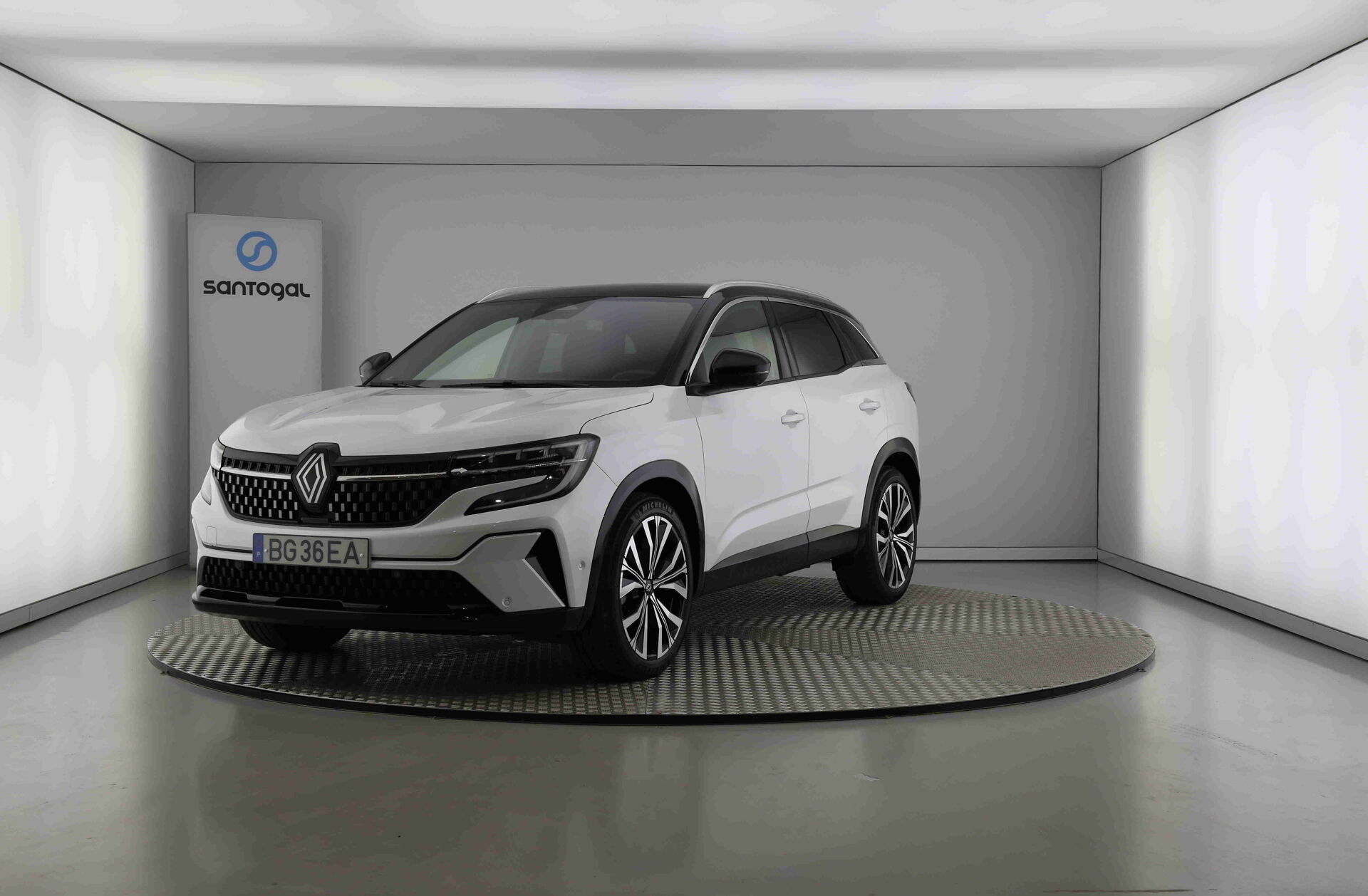 RENAULT Austral 1.3 Mild Hybrid Iconic Auto