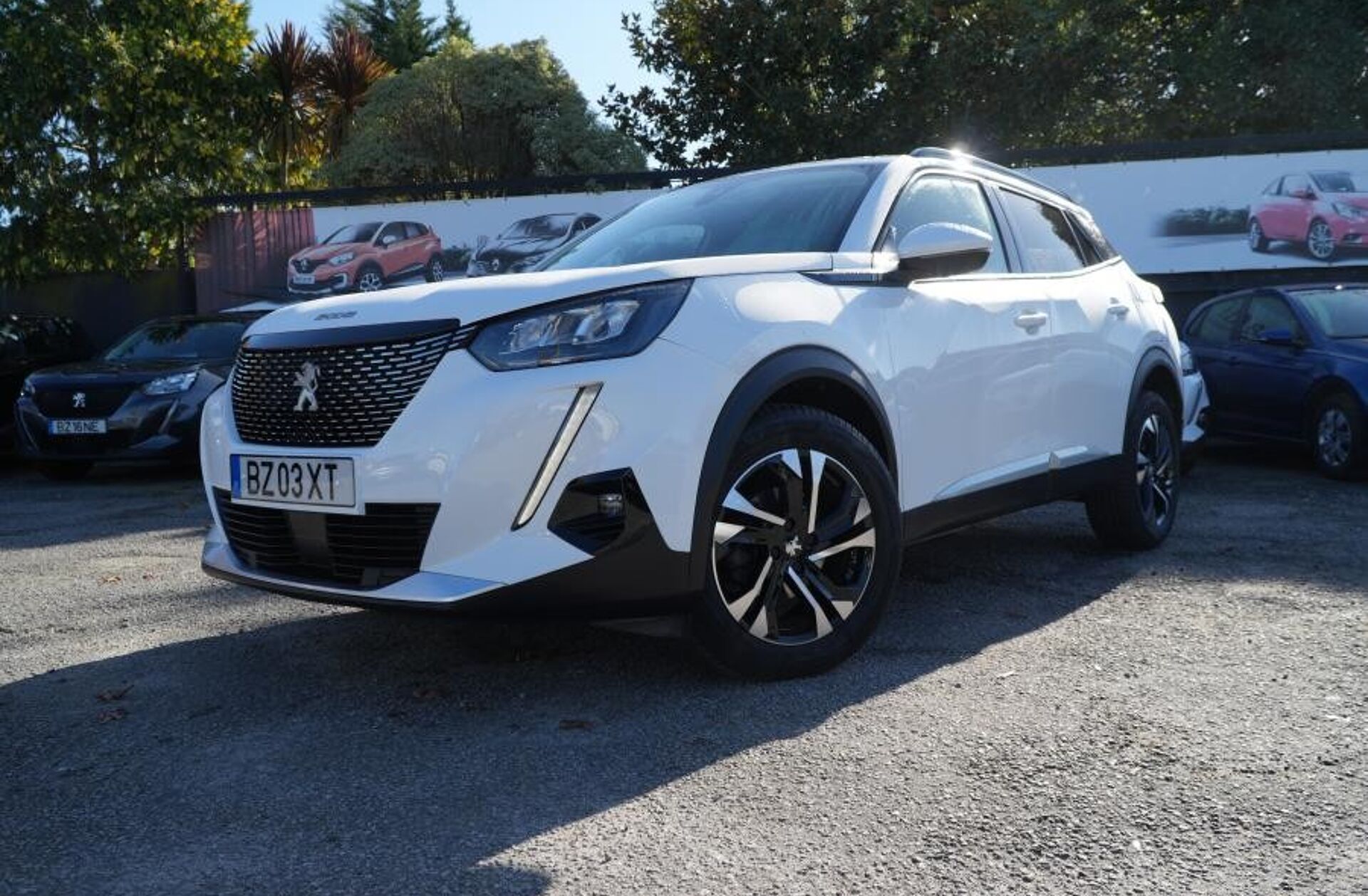 PEUGEOT 2008 1.2 PureTech Allure