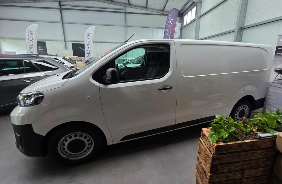 TOYOTA Proace 2.0 D-4D L2