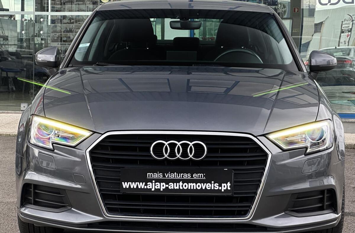 AUDI A3 30 TDI Design