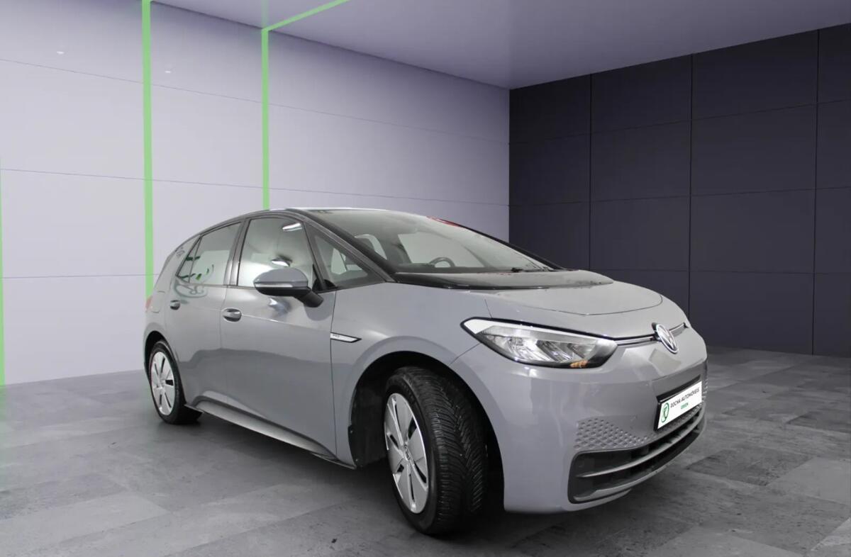 VOLKSWAGEN ID.3 Pro Performance