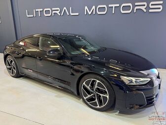 AUDI e-tron GT quattro