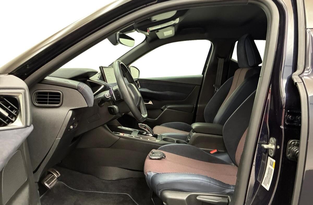 DS DS 3 CB 1.5 BlueHDi Business EAT8