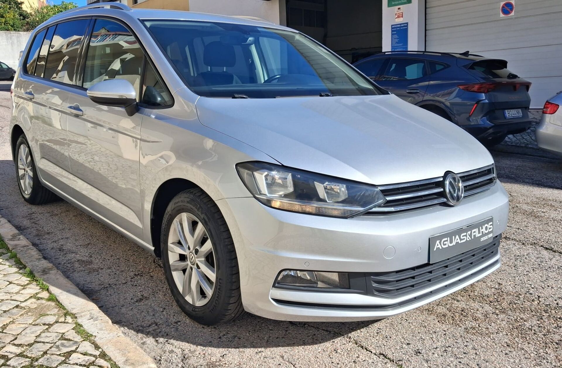 VOLKSWAGEN Touran 1.6 TDI Confortline