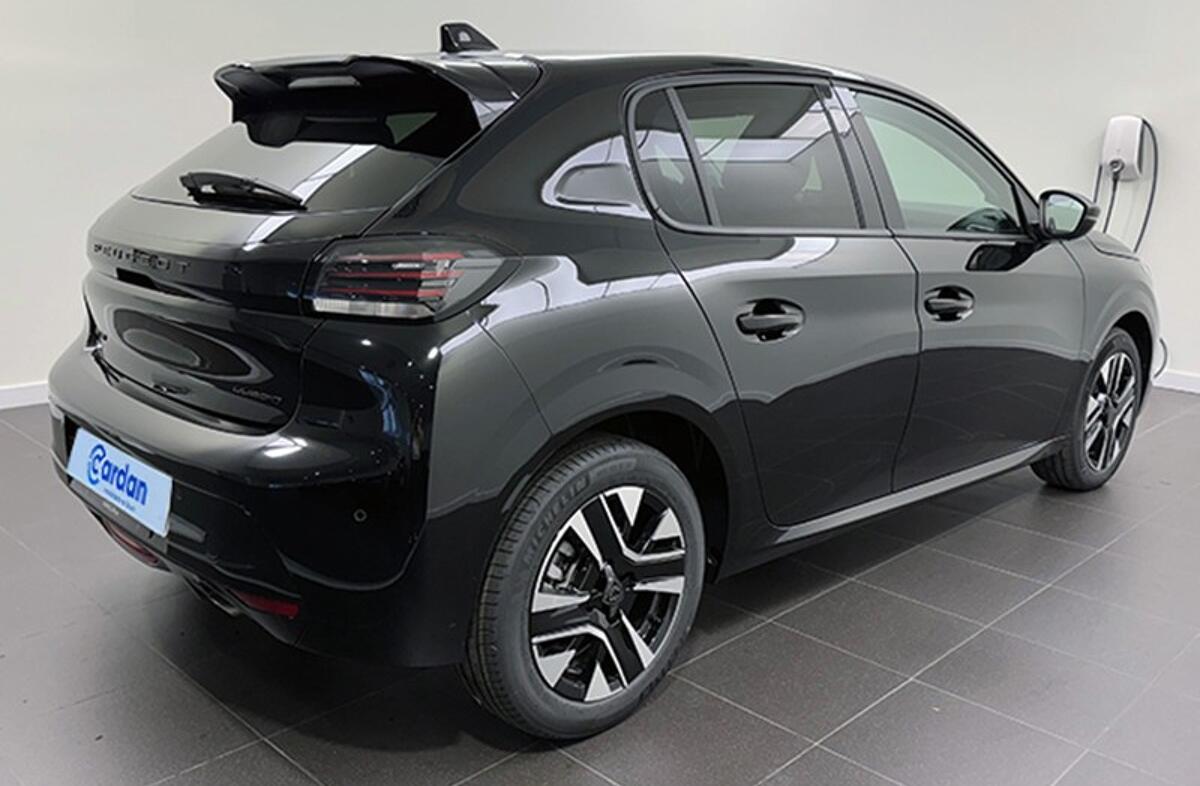 PEUGEOT 208 1.2 Hybrid Allure e-DCS6