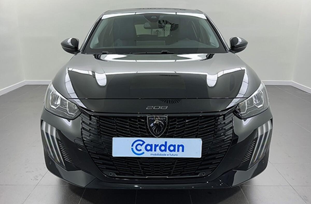 PEUGEOT 208 1.2 Hybrid Allure e-DCS6