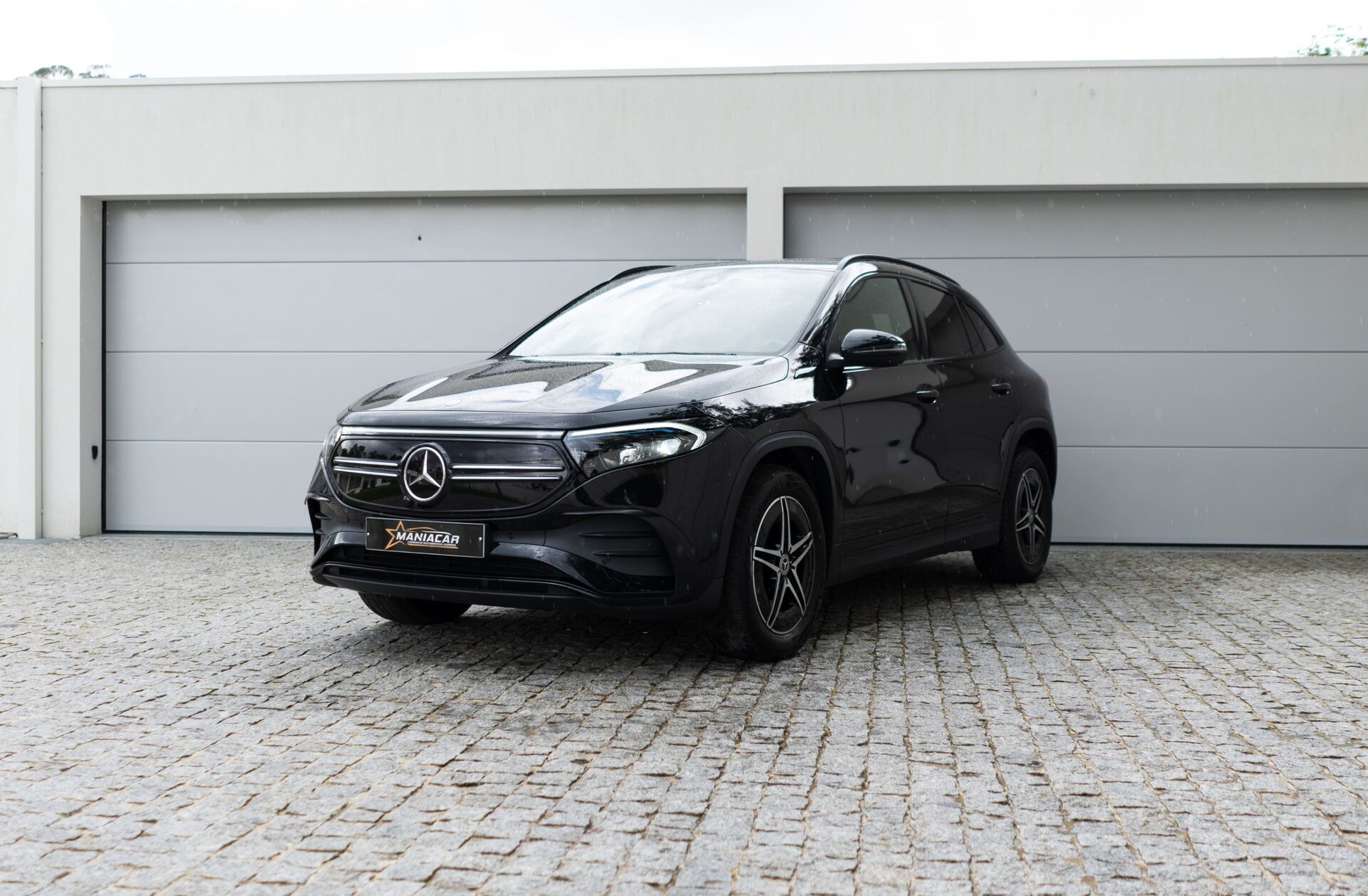 MERCEDES EQA 250 AMG Line