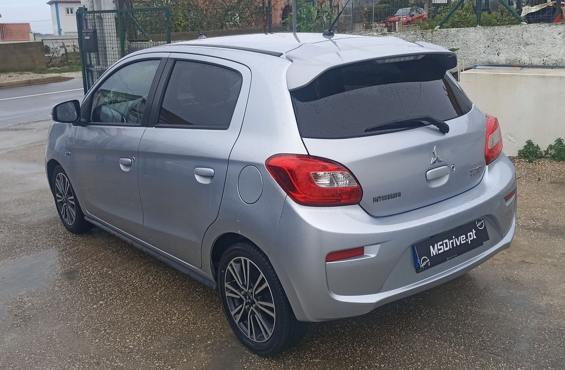 MITSUBISHI Space Star 1.2 Intense Connect Edition